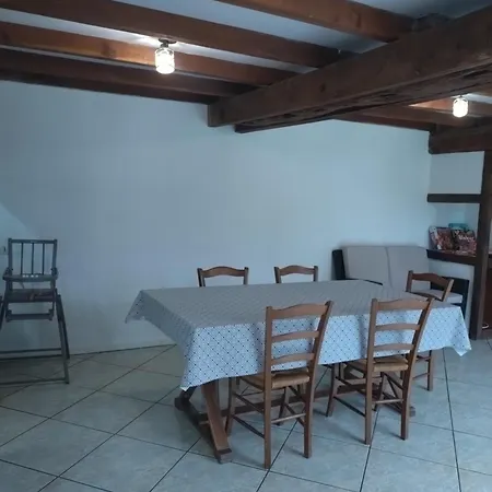 Holiday home Maison Normande La Bacane Lieurey